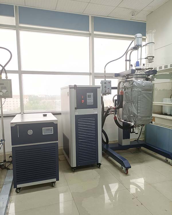 冷熱一體循環(huán)裝置配套反應(yīng)釜，價格幾何？